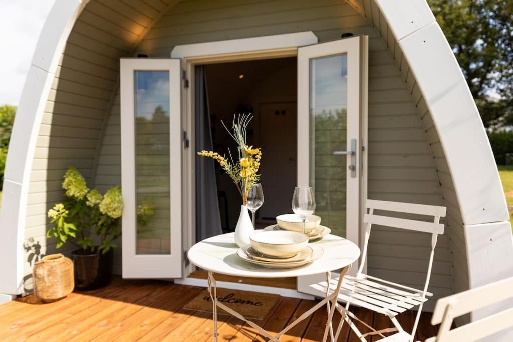 De Verpozing - Vakantiehuisjes Milsbeek Exterior foto